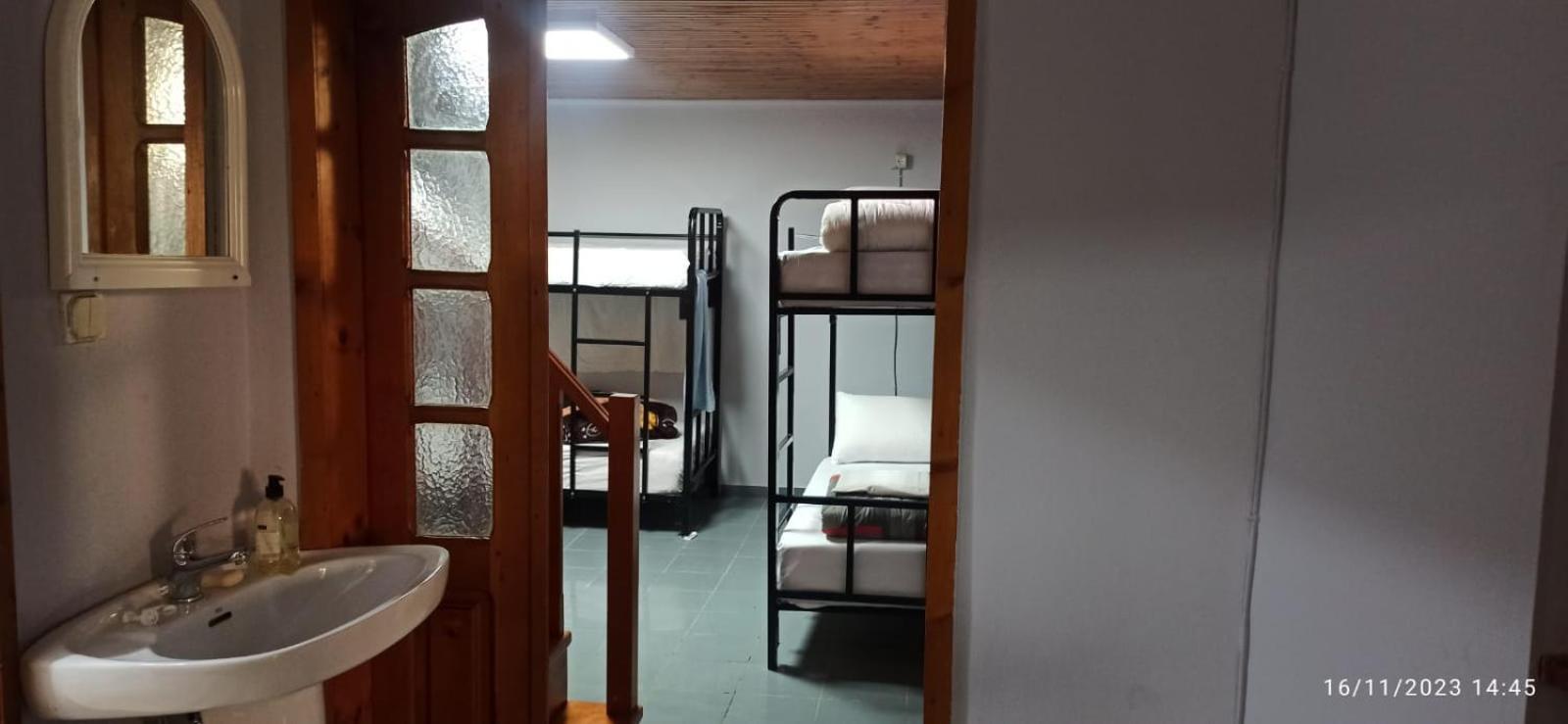 Royal 3 Hostel 地拉那 外观 照片